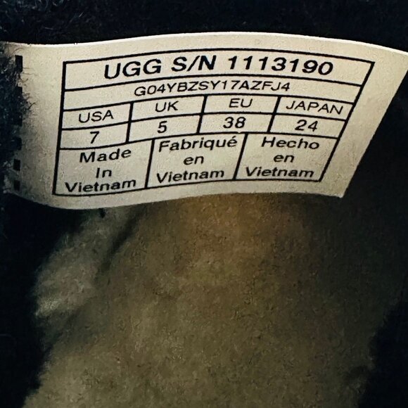 UGG Classic Clear Mini Boot - Black - Sheepskin Lined - Size 7 - Picture 9 of 9
